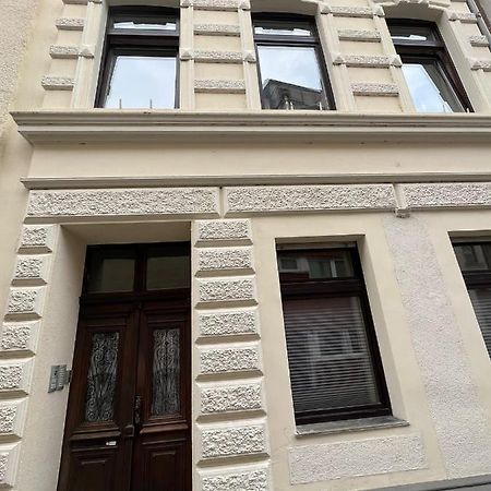 Retro Appartement Im Herzen Von Koeln Deutz Buitenkant foto
